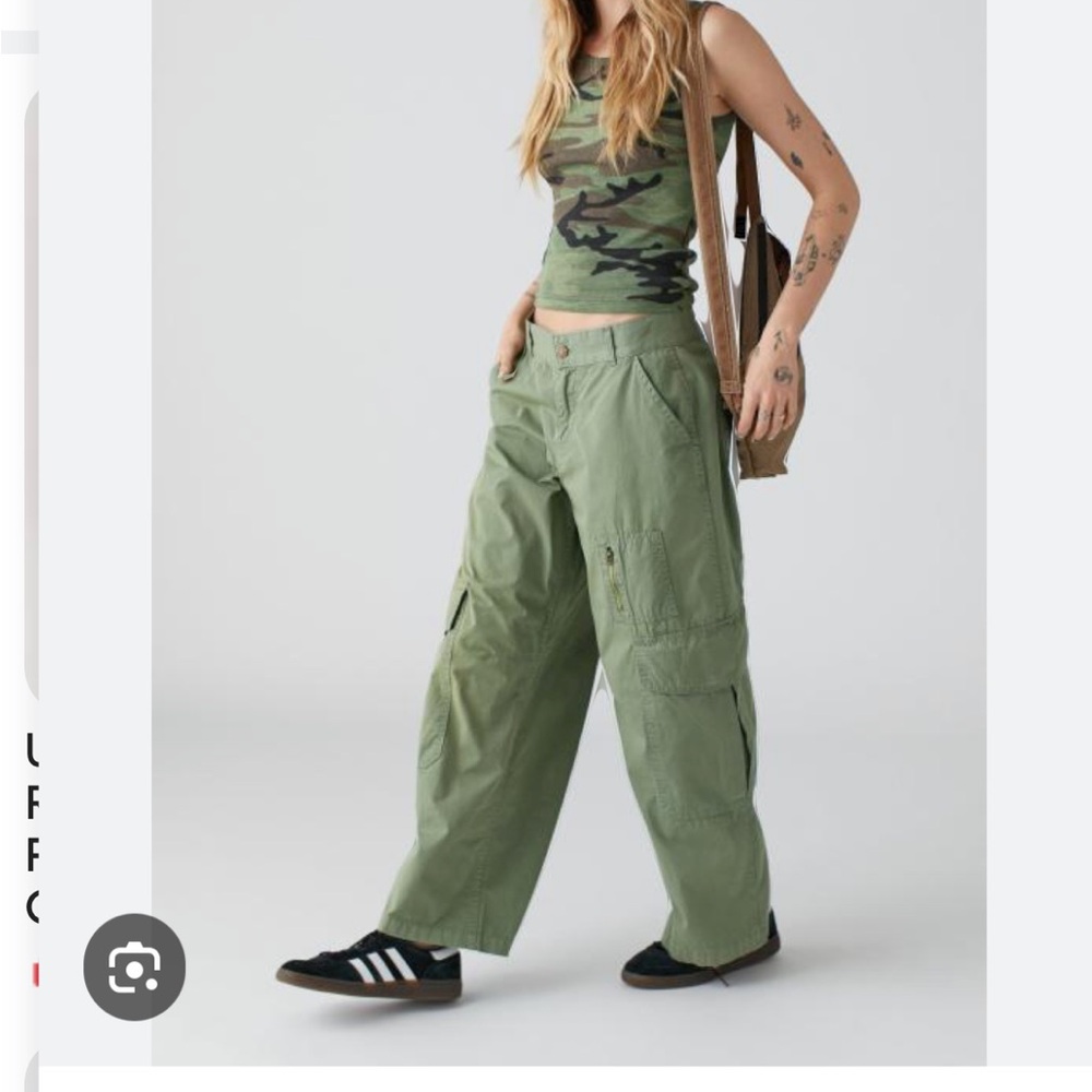 BDG Cargo/Carpenter “Rae” Pants